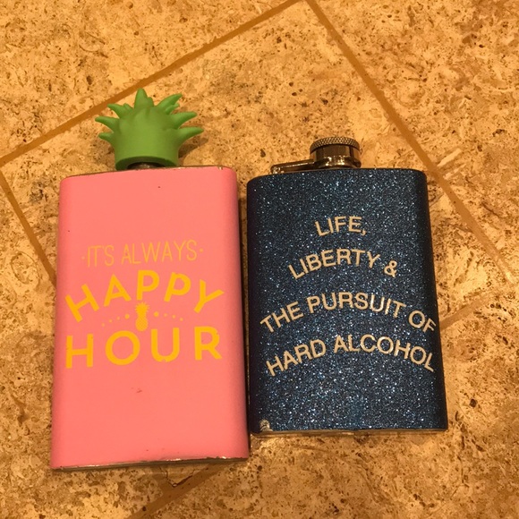 Accessories - 2 flask. BRAND NEW